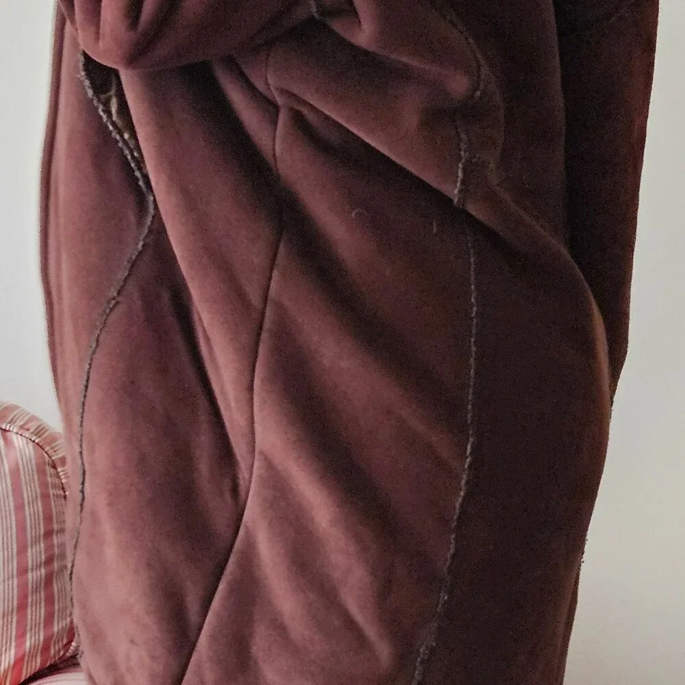 Coat Roots - Picture 6 of 15